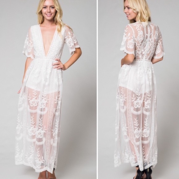 Honey Punch Lace White Long Maxi Dress NWT - Picture 3 of 4